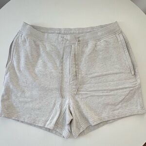 light grey men’s lululemon shorts